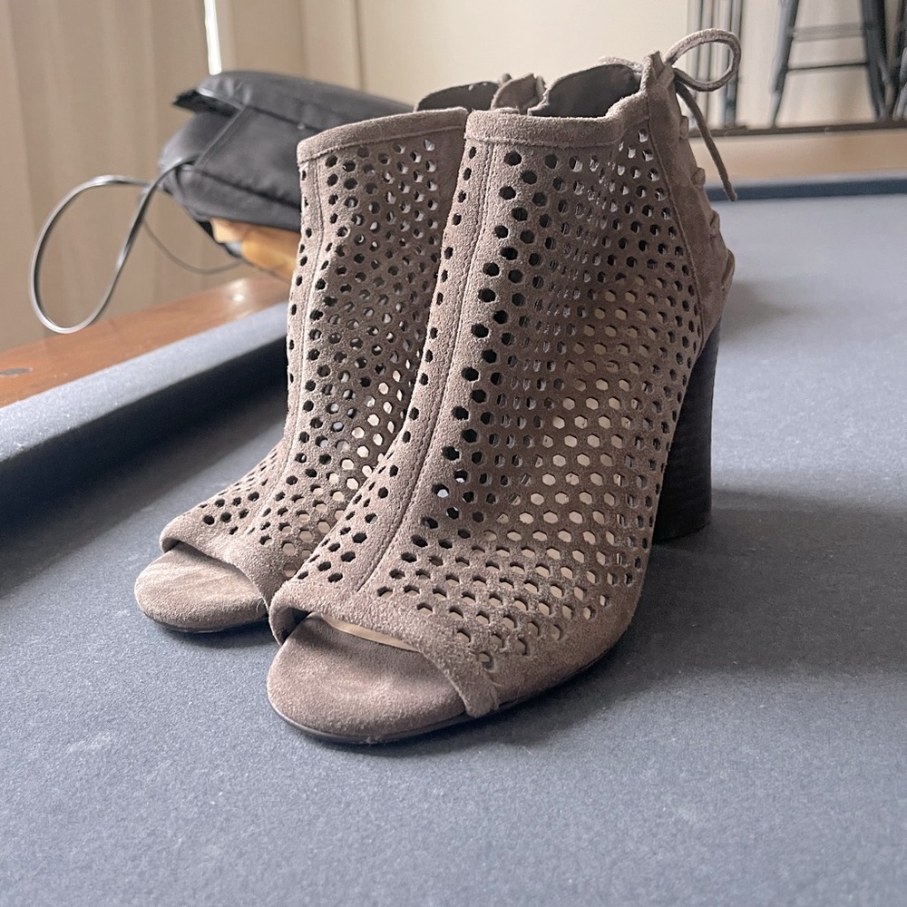 Women's Peep-Toe Heels